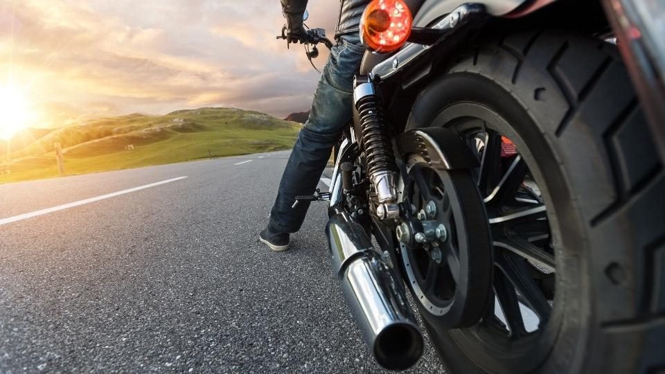 Permis, equipement : tout ce que vous devez savoir avant de rouler a moto